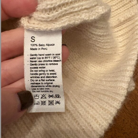 Homefrock Baby Aplaca Sweater Bone White Size Small (Oversized) - Picture 4 of 4